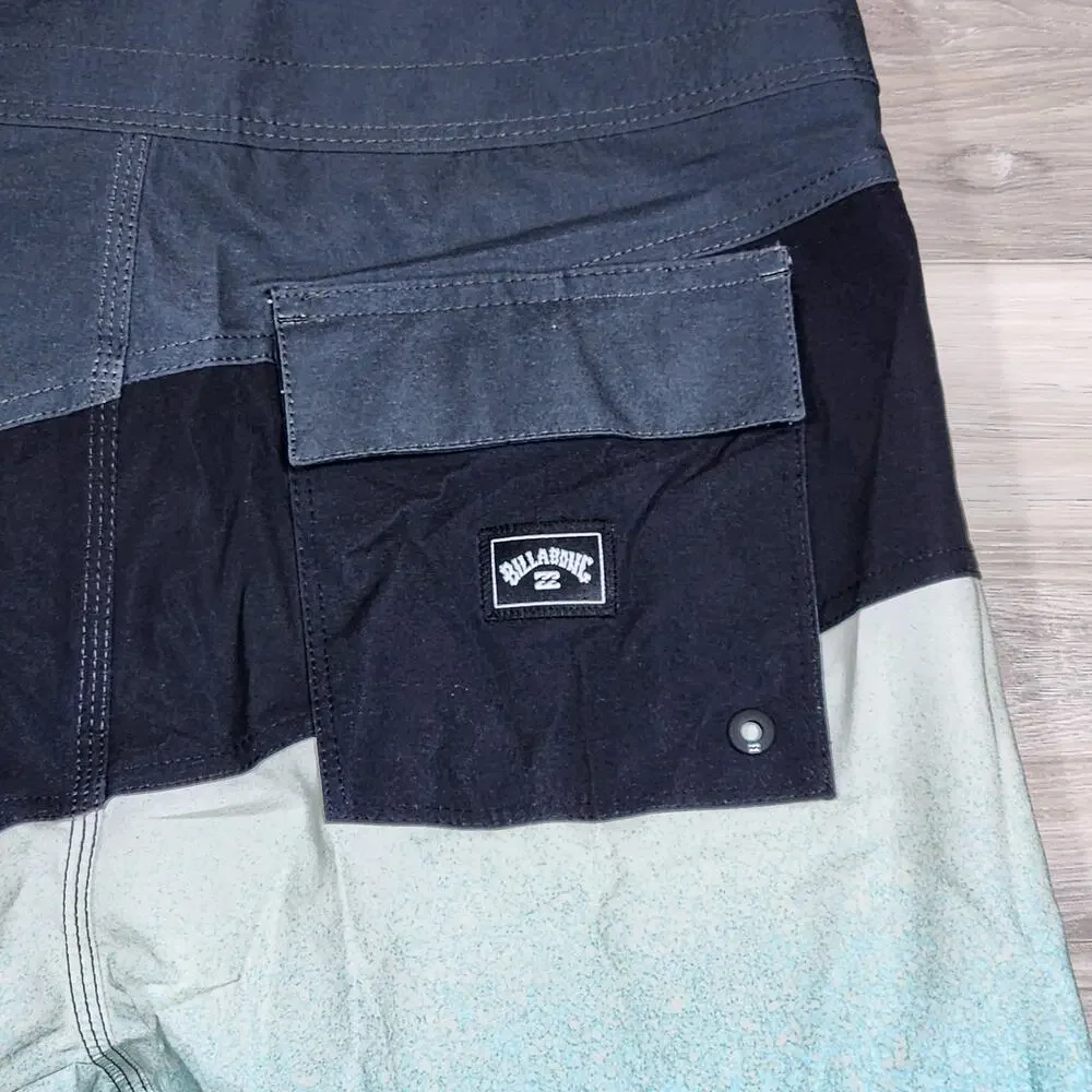 Billabong Shorts Men's 30 Colorblock Performance Board New